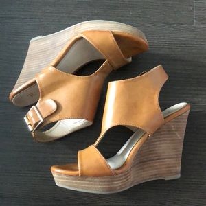 Tan Wedges - EUC